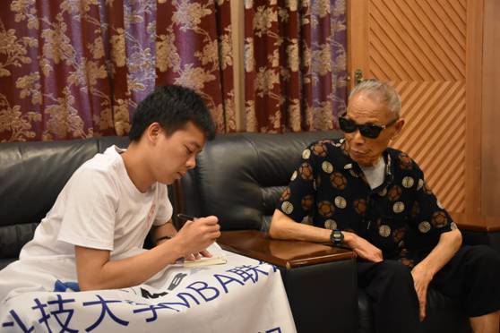 听老兵故事