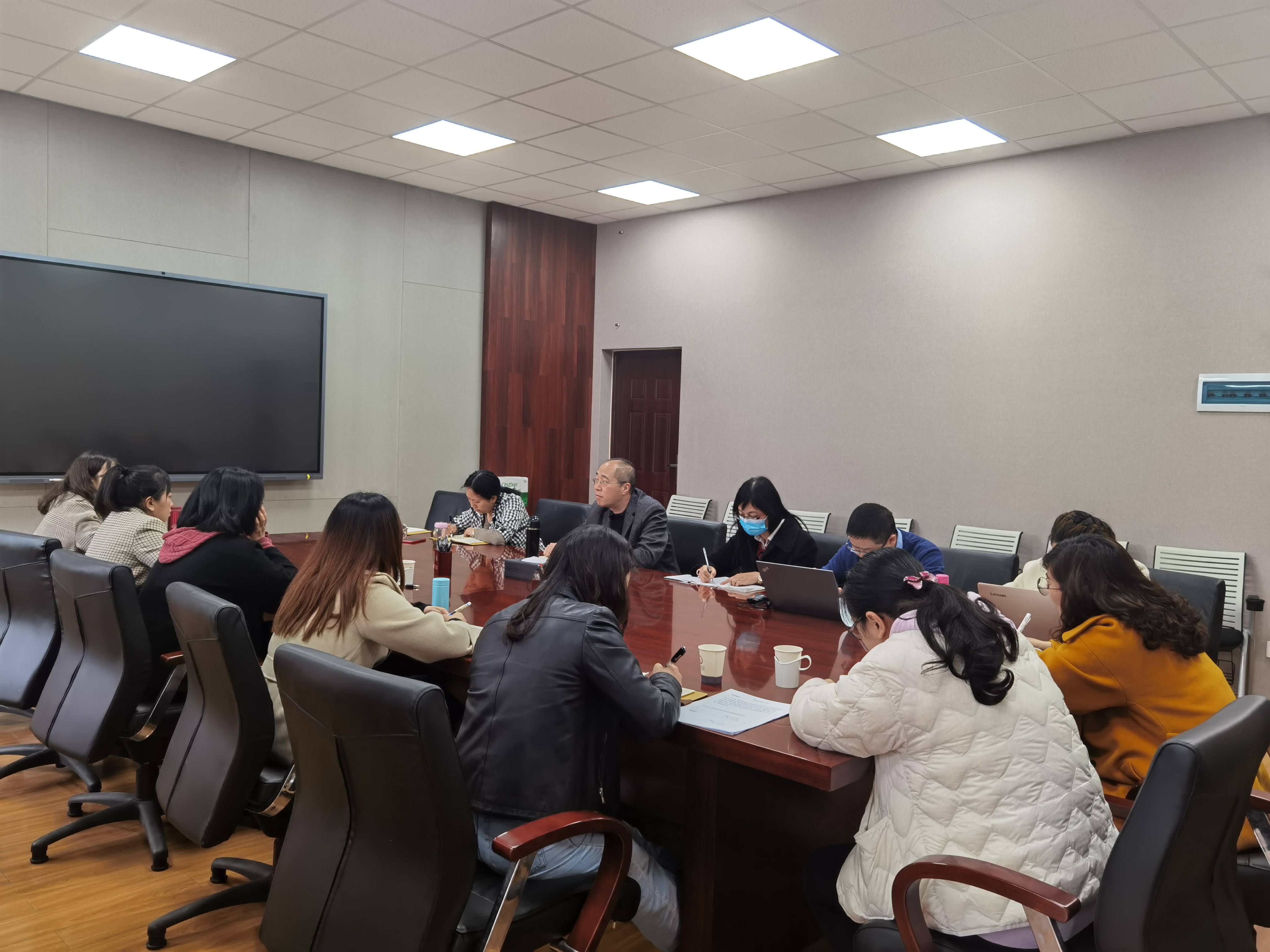 MBA教育中心召开新学期工作启动会