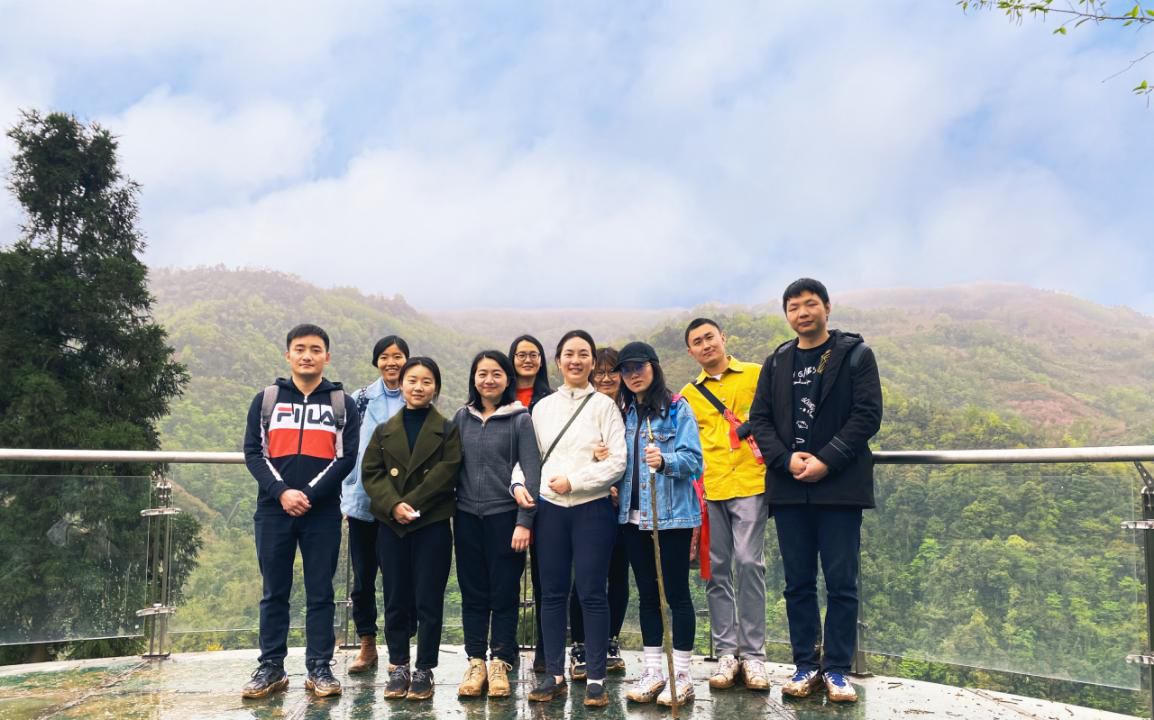 踏青之旅——2020级6班崇州樱花山徒步穿越
