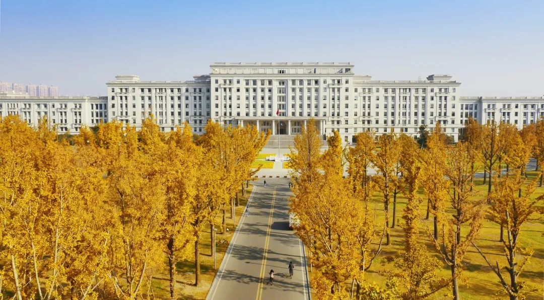 电子科技大学MBA荣获2021中国商学院教育盛典六项大奖