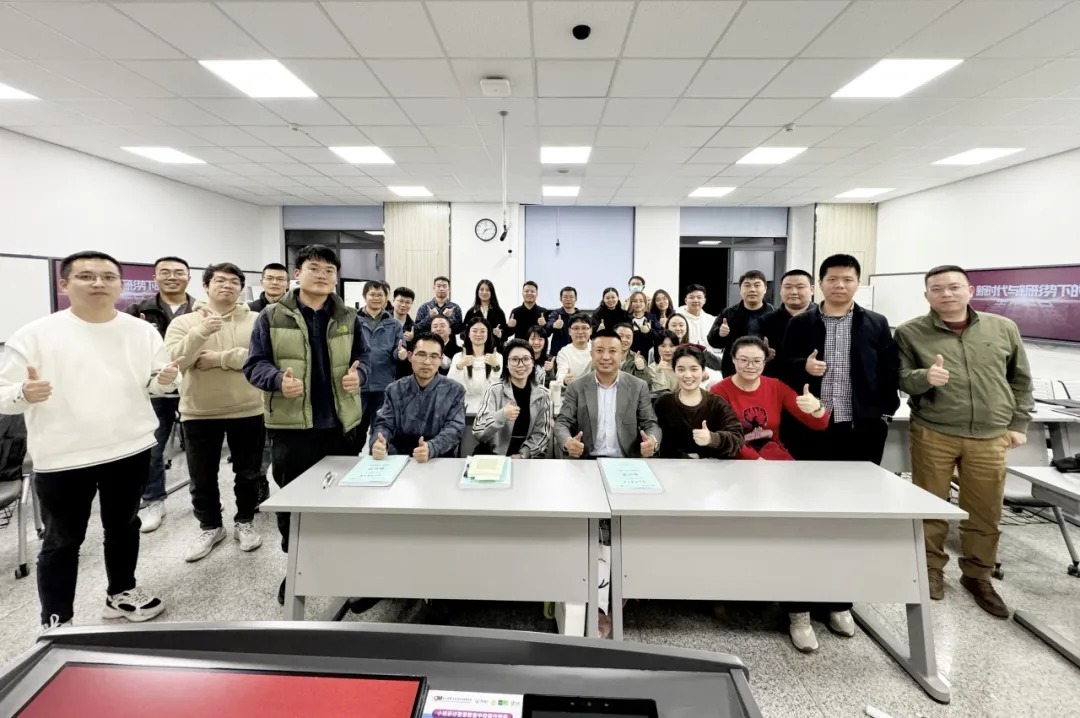 业界导师进课堂 | 企业家任韶枫分享宏观视野与创业智慧